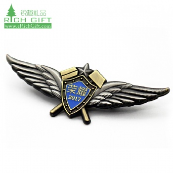 Customized Souvenir Landmark Building Soft Enamel Badge Lapel Pins - China Lapel  Pin and Badge price